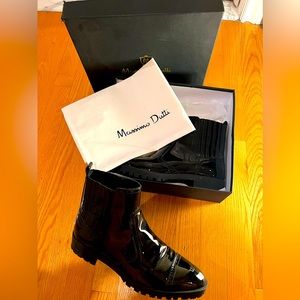 Black Patent Leather Chelsea/Ankle Boots: Massimo Dutti